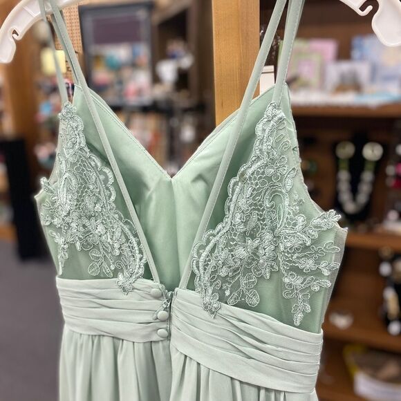 Azazie Ladies A2 Mint Green Formal Gown - Picture 7 of 9